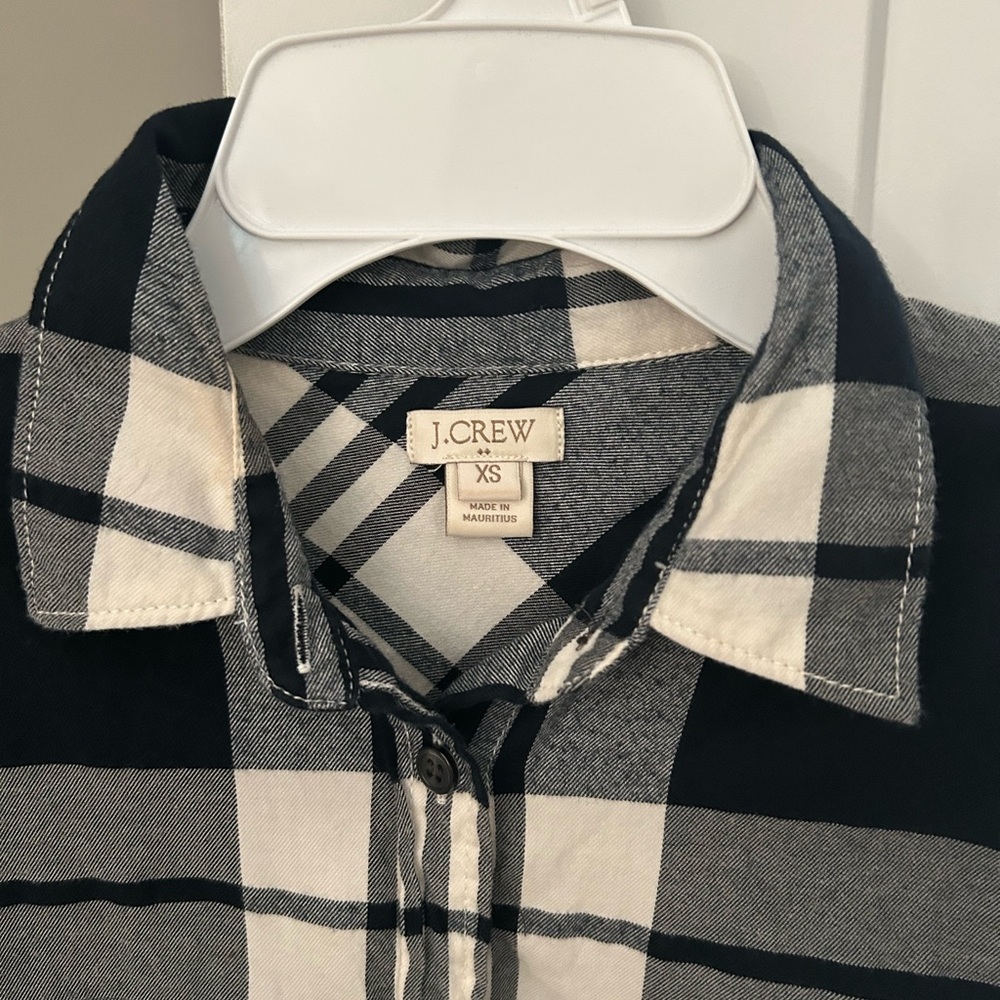 Black and Gray Plaid Button Down Shirt with Zipper